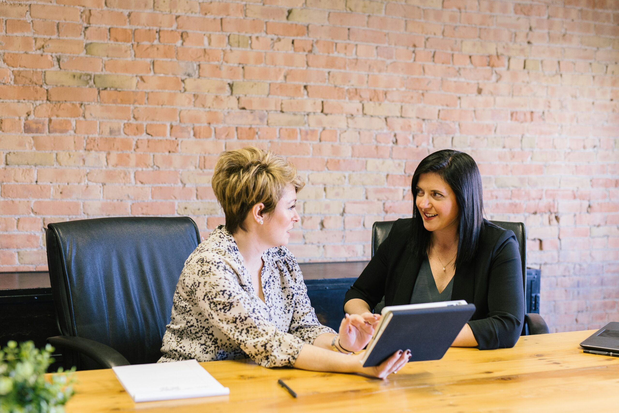 How Employee Benefits Drive Retention and Reduce Turnover Costs